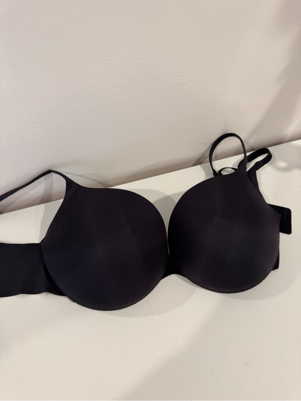 SKIMS Nipple Push-Up Bra - Never Worn!